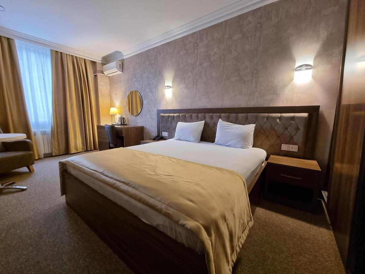 Royal Sapphire Hotel Баку Экстерьер фото