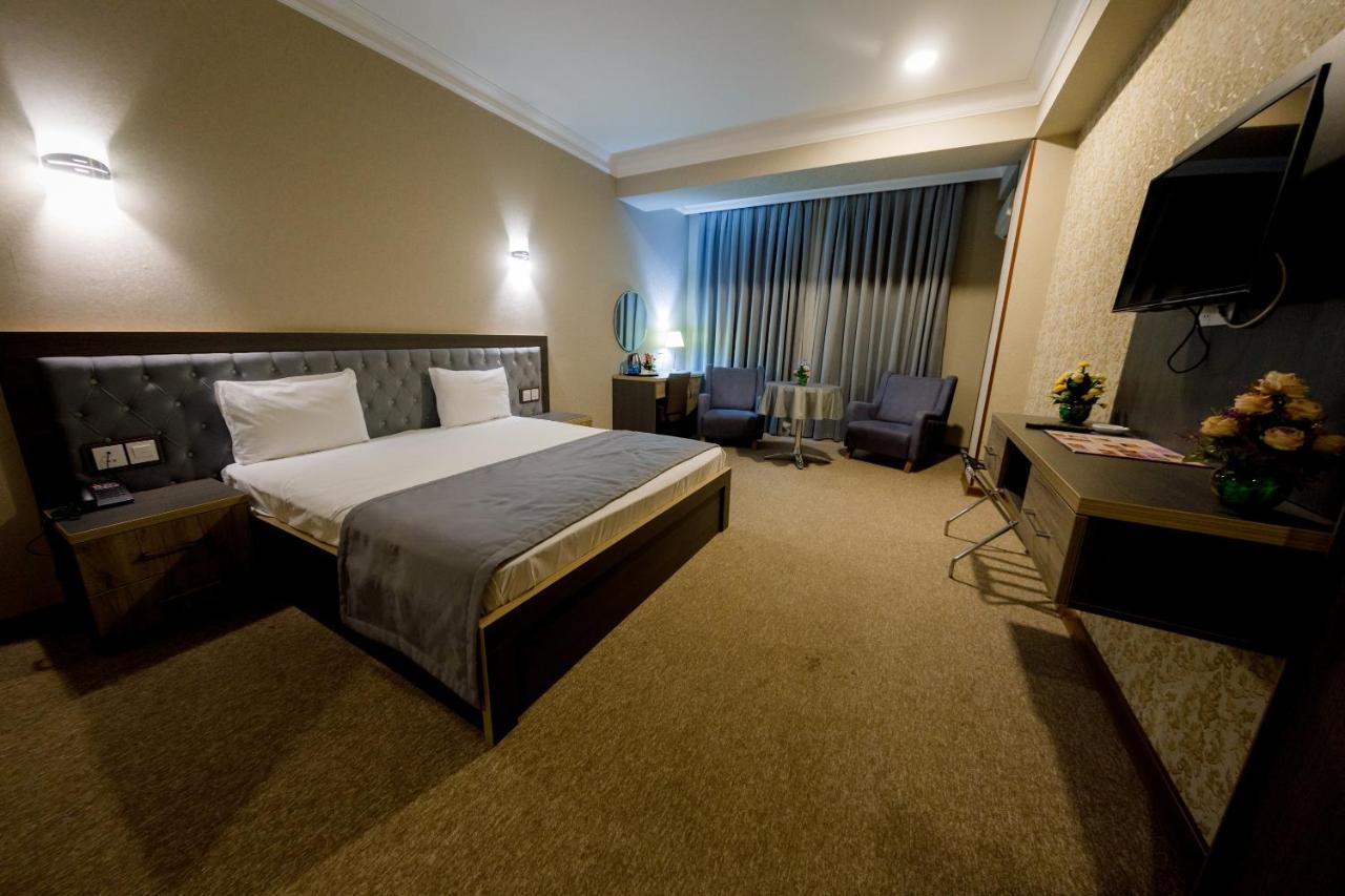 Royal Sapphire Hotel Баку Экстерьер фото