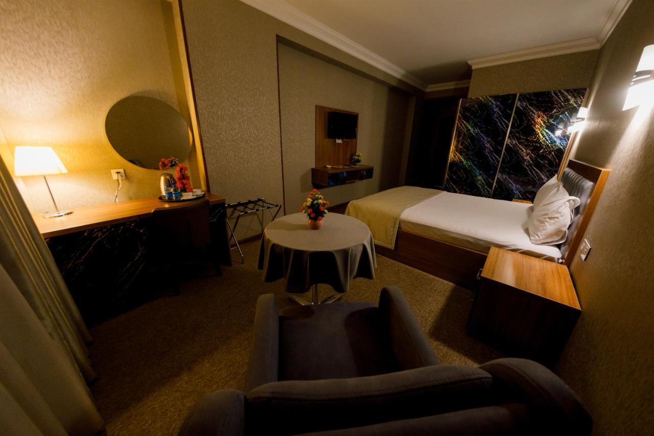 Royal Sapphire Hotel Баку Экстерьер фото