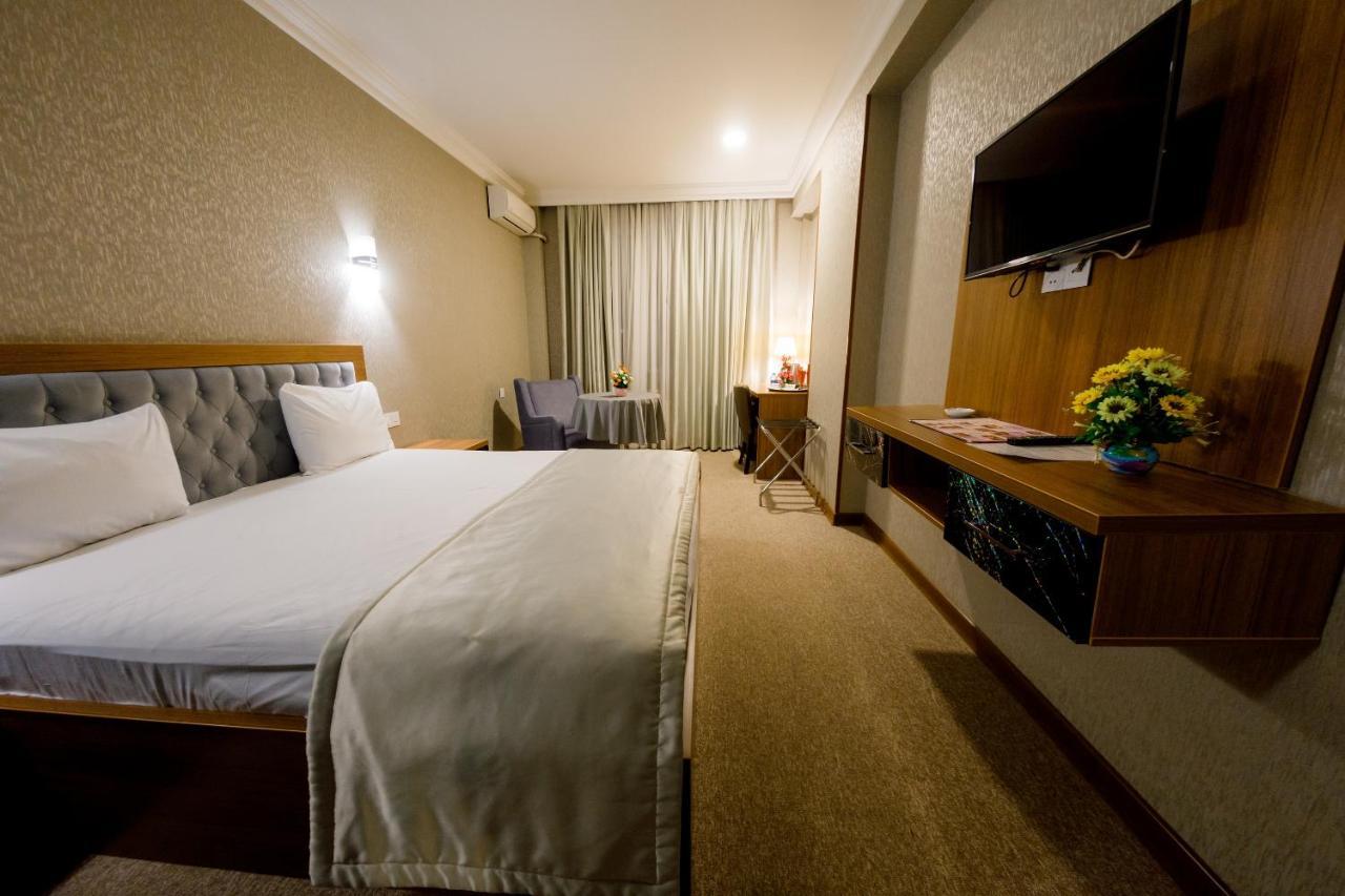 Royal Sapphire Hotel Баку Экстерьер фото